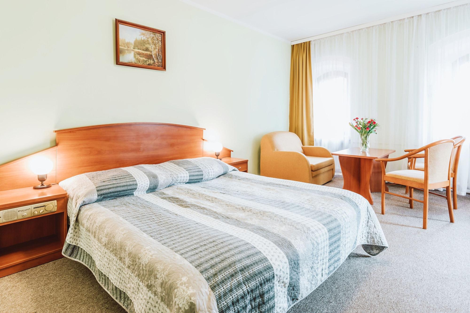 Hotel Gromada Торунь Экстерьер фото