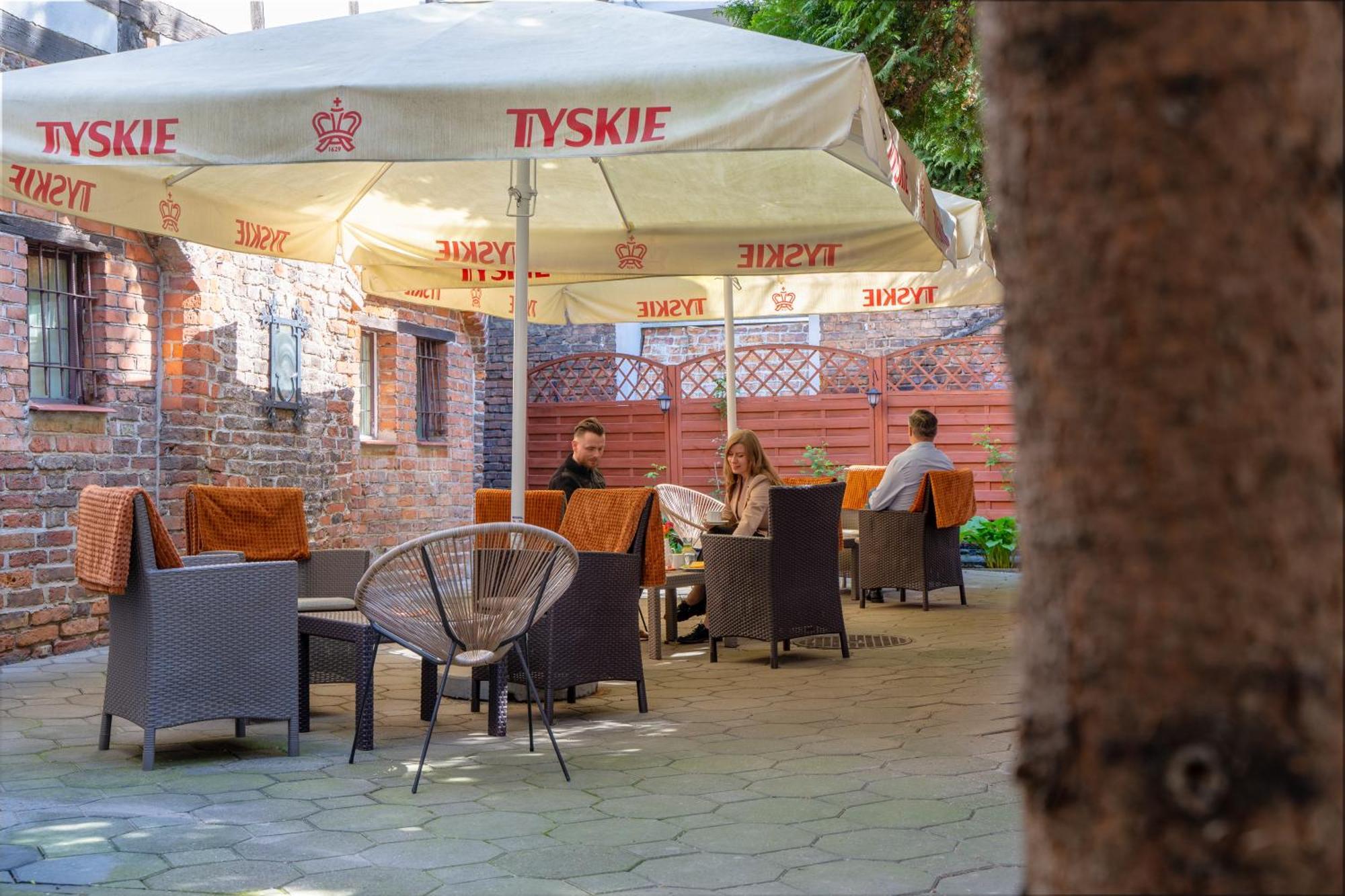 Hotel Gromada Торунь Экстерьер фото