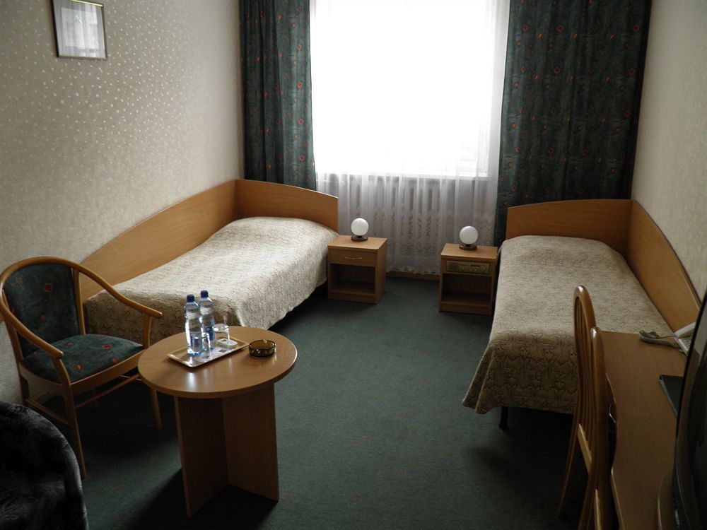 Hotel Gromada Торунь Экстерьер фото