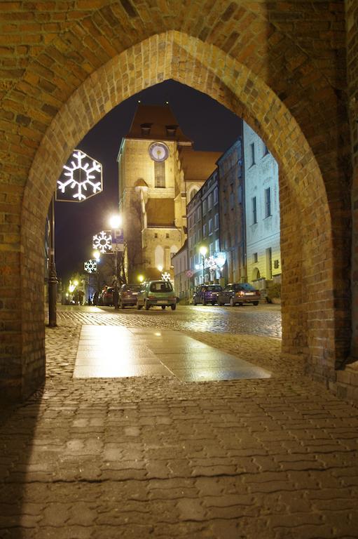 Hotel Gromada Торунь Экстерьер фото